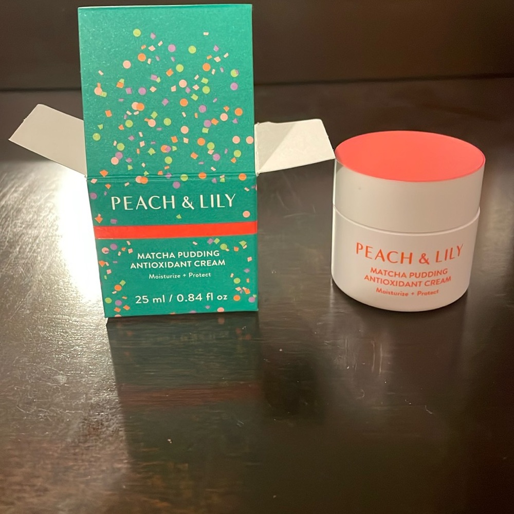 (NEVER OPENED) Peach & Lily Matcha Pudding Antioxidant Cream 25 ml/ 0.84 fl oz